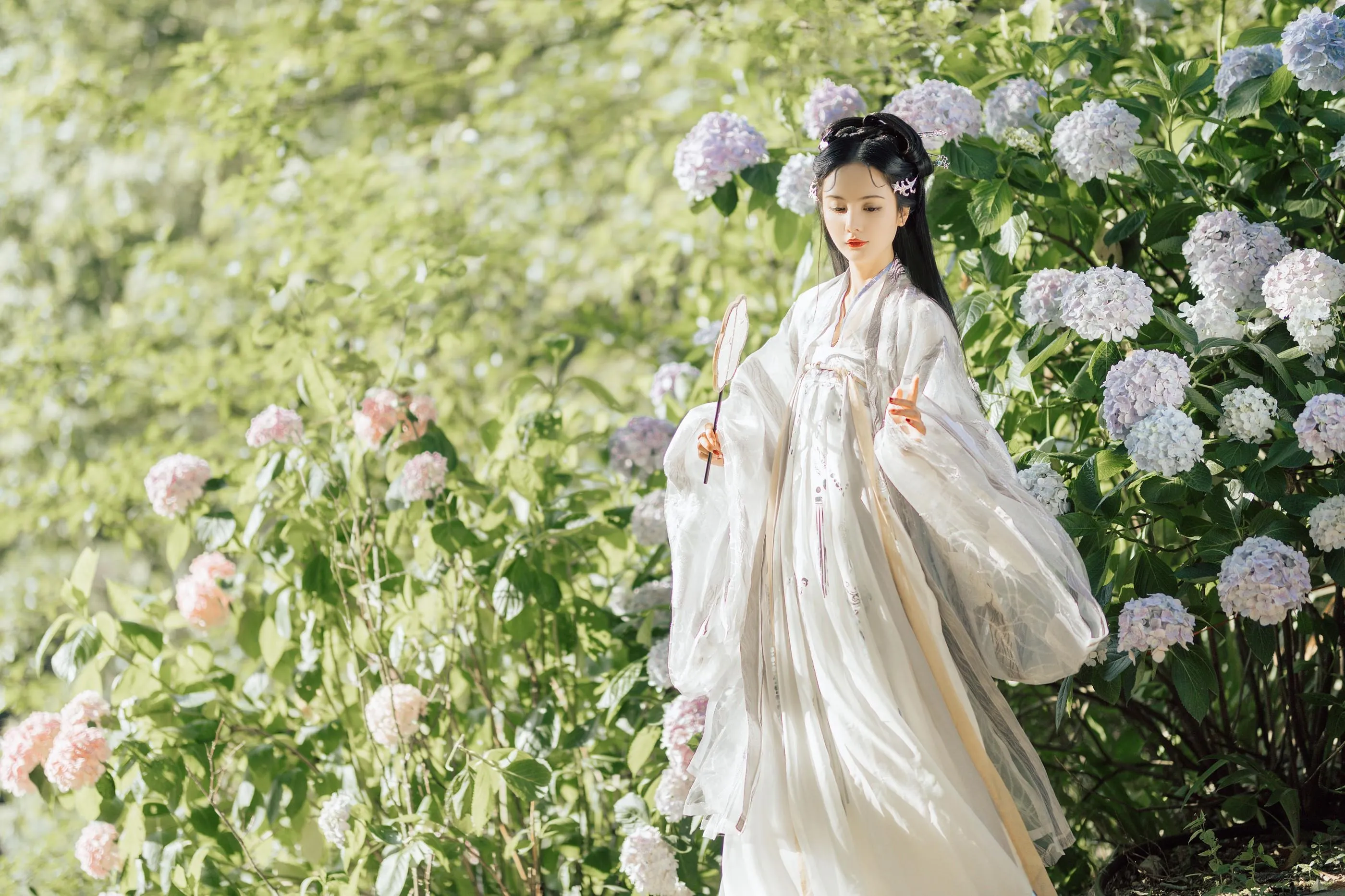 [YITUYU艺图语]2021.09.06 无尽夏 胡莅雅 [23P]插图
